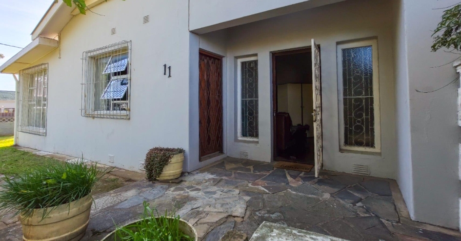 5 Bedroom Property for Sale in Selborne Eastern Cape